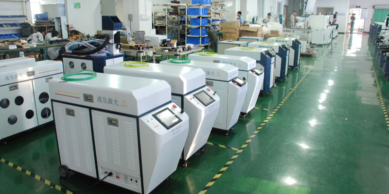 通發(fā)激光TFL-80PF<a href='http://m.hnksqzjx.cn/product/2.htm' class='text_a'>光纖<a href='http://m.hnksqzjx.cn' class='text_a'>激光焊接機</a></a>